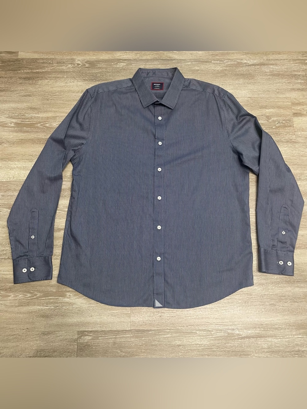 UNTUCKit Men's XL Slim Fit Shirt Navy Blue & White Stripe Cotton Wrinkle-Free